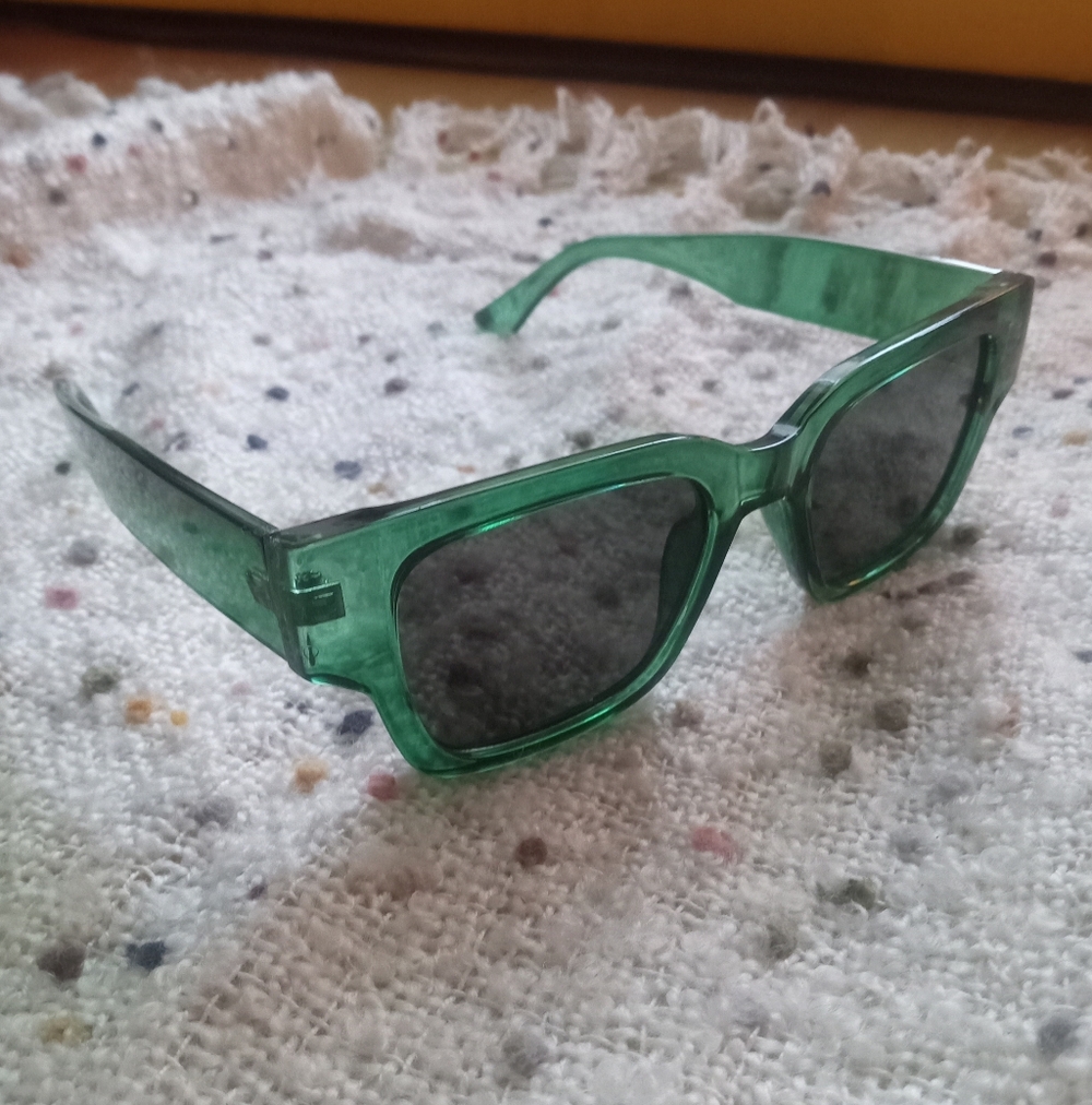AJ Morgan Jade Green Sunglasses